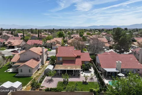729 Whitlatch Dr, Lancaster, CA 93535 photo 46