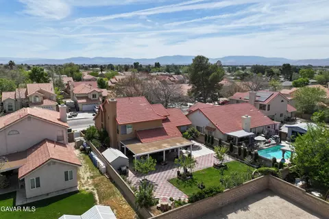 729 Whitlatch Dr, Lancaster, CA 93535 photo 48
