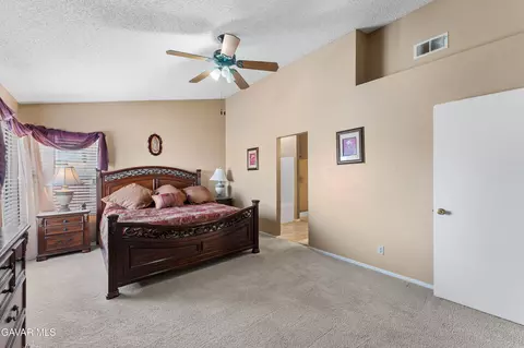 729 Whitlatch Dr, Lancaster, CA 93535 photo 23