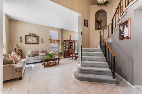 729 Whitlatch Dr, Lancaster, CA 93535 photo 7