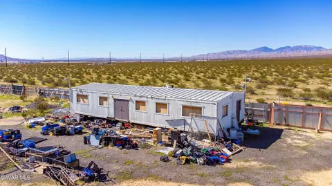 1 Lone Butte Rd, Mojave, CA 93501 photo 7