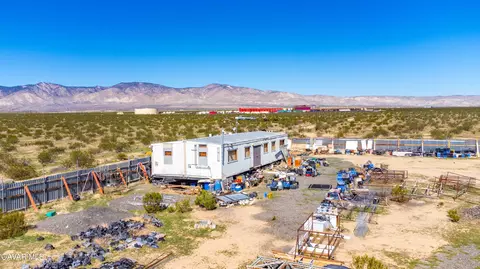 1 Lone Butte Rd, Mojave, CA 93501 photo 9