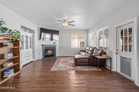 7337 Ridge View Dr, Lancaster, CA 93536 photo 16