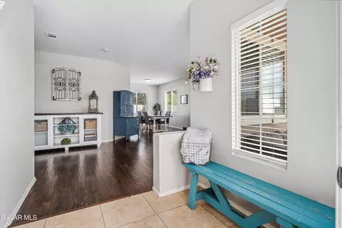 7337 Ridge View Dr, Lancaster, CA 93536 photo 5