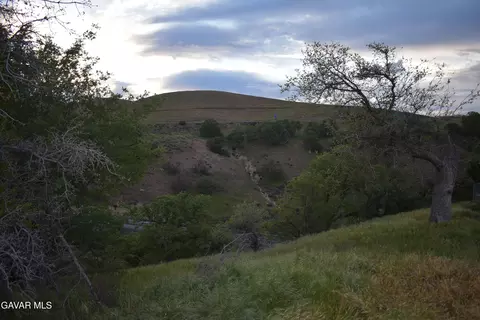 19300 Moon Dr, Tehachapi, CA 93561 photo 12