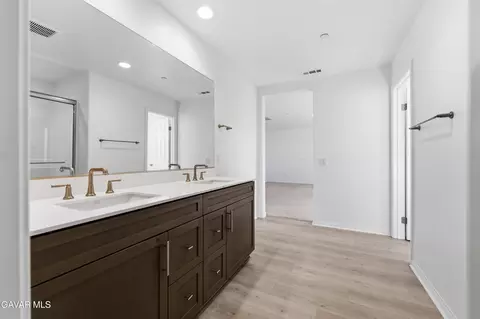 43869 Hampton St, Lancaster, CA 93536 photo 16
