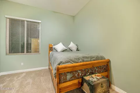 Bedroom - 33442 Desert Rd, Acton, CA 93510 photo 7 of 10