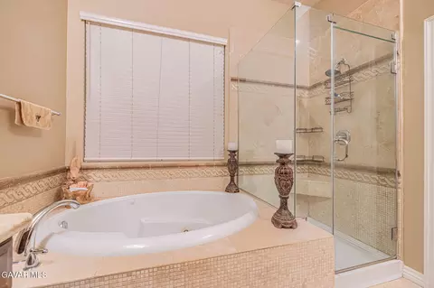 Bath - 33442 Desert Rd, Acton, CA 93510 photo 7 of 7