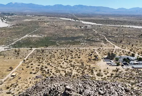 Longview Road, Palmdale, CA 93550 photo 8