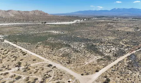 Longview Road, Palmdale, CA 93550 photo 22