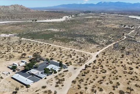 Longview Road, Palmdale, CA 93550 photo 2