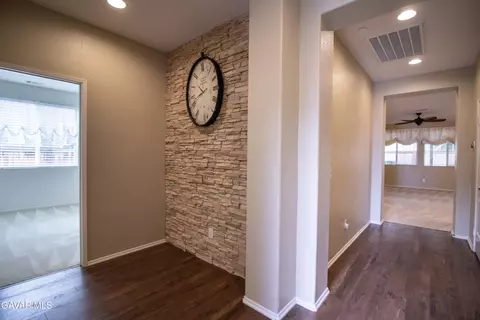 Entry Way - 3363 Leopard Ct, Rosamond, CA 93560 photo 2 of 3