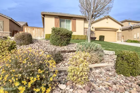 Exterior - 3363 Leopard Ct, Rosamond, CA 93560 photo 4 of 7
