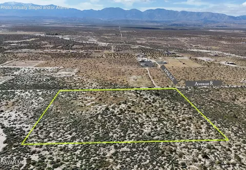 E Avenue R, Palmdale, CA 93591 photo 5