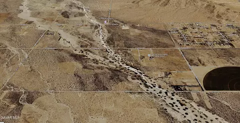 E Avenue R, Palmdale, CA 93591 photo 11