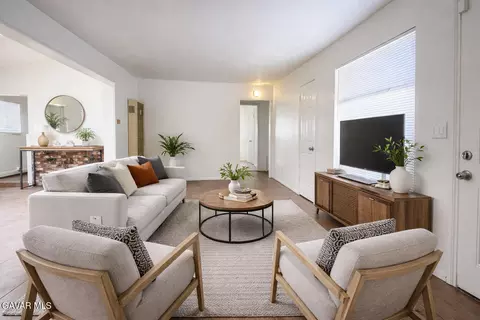 Living - 44104 Carolside Ave, Lancaster, CA 93535 photo 1 of 2