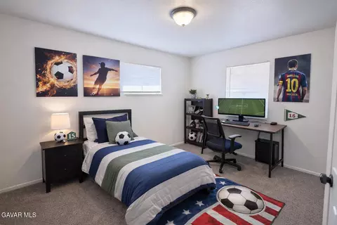 Bedroom - 44104 Carolside Ave, Lancaster, CA 93535 photo 3 of 6