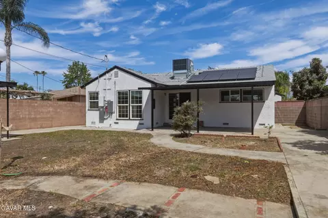 Exterior - 9841 Stanwin Ave, Arleta, CA 91331 photo 3 of 4