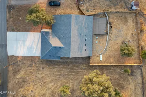 View/Area - 17841 Hambletonian Dr, Tehachapi, CA 93561 photo 6 of 6