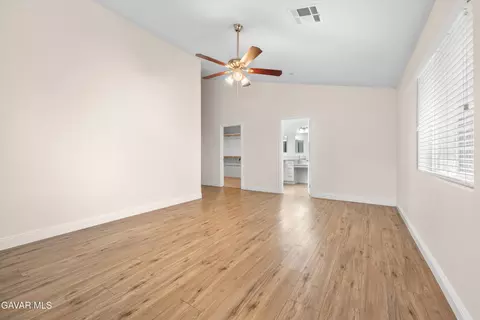 Living - 17841 Hambletonian Dr, Tehachapi, CA 93561 photo 3 of 3
