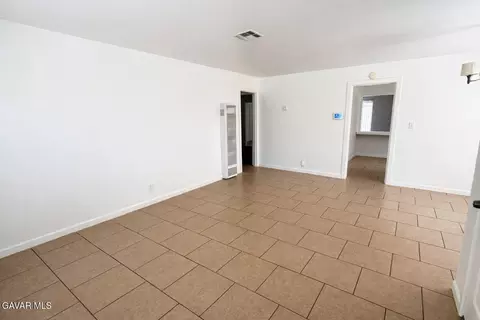 Living - 44226 2nd St, Lancaster, CA 93535 photo 1 of 3