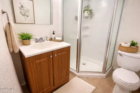 Bath - 44226 2nd St, Lancaster, CA 93535 photo 1 of 2