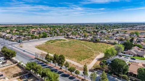 20 Th East And Avenue K St, Lancaster, CA 93535 photo 4