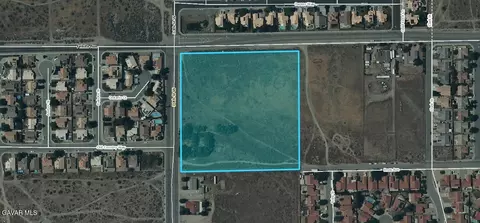 30 Th St, Rosamond, CA 93560 photo 5