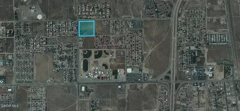 30 Th St, Rosamond, CA 93560 photo 7
