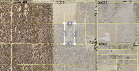 48 Avenue H-8, Lancaster, CA 93535
