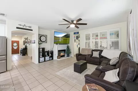 44663 Ruthron Ave, Lancaster, CA 93536 photo 19
