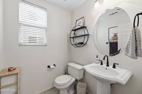 44663 Ruthron Ave, Lancaster, CA 93536 photo 21