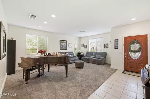 44663 Ruthron Ave, Lancaster, CA 93536 photo 5
