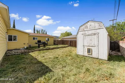 107 Brentwood Dr, Tehachapi, CA 93561 photo 24