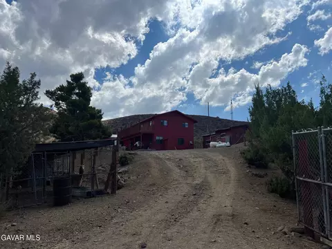 6151 Hubbard Rd, Acton, CA 93510