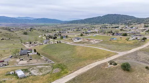 Harness Drive, Tehachapi, CA 93561 photo 8