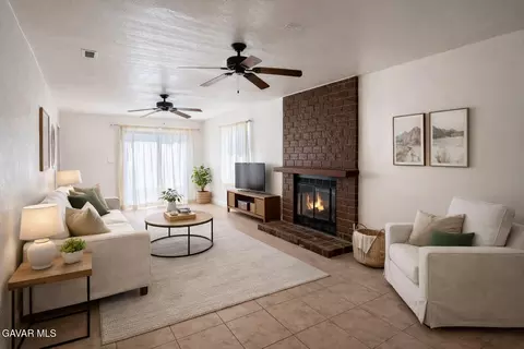 Living - 356 Kettering St E, Lancaster, CA 93535 photo 2 of 3