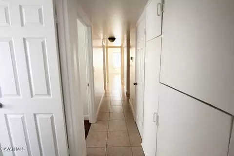 Entry Way - 356 Kettering St E, Lancaster, CA 93535 photo 1 of 1