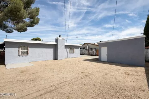Exterior - 356 Kettering St E, Lancaster, CA 93535 photo 2 of 2