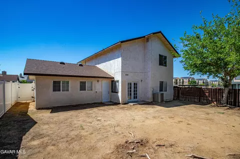 1822 Park Circle Dr, Lancaster, CA 93535 photo 22