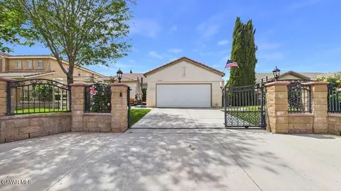 45759 Tiana Rose St, Lancaster, CA 93536