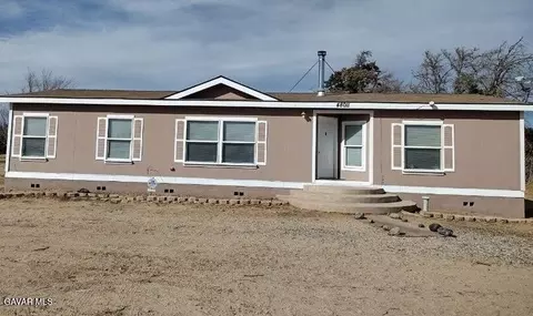 48011 93rd St W, Lancaster, CA 93536
