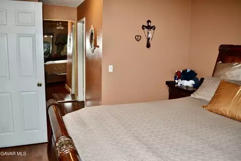 Bedroom - 4639 Wrightwood Way, Palmdale, CA 93552 photo 9 of 10