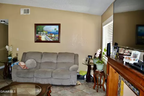 Other - 4639 Wrightwood Way, Palmdale, CA 93552 photo 6 of 10