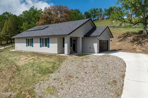 23841 Parke Ct, Tehachapi, CA 93561