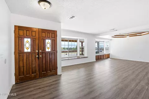Living - 39005 E 161st St, Lake Los Angeles, CA 93591 photo 3 of 11