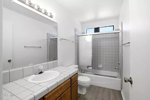 Bath - 39005 E 161st St, Lake Los Angeles, CA 93591 photo 3 of 3