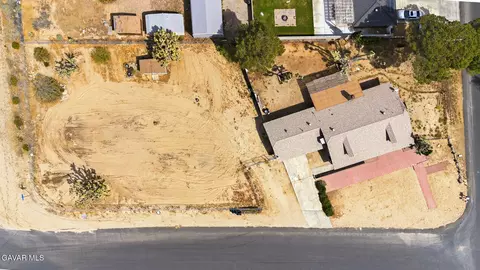View/Area - 39005 E 161st St, Lake Los Angeles, CA 93591 photo 1 of 5