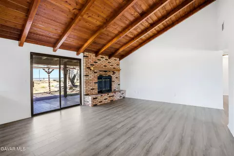 Living - 39005 E 161st St, Lake Los Angeles, CA 93591 photo 7 of 11