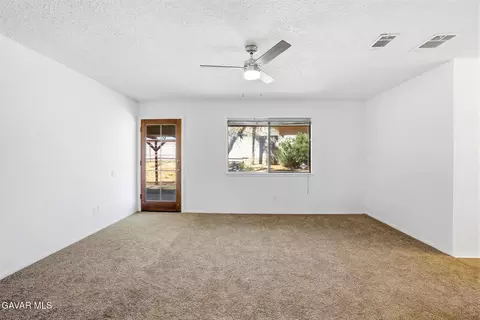 Living - 39005 E 161st St, Lake Los Angeles, CA 93591 photo 10 of 11